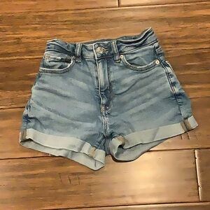 American Eagle Stretchy Women Shorts